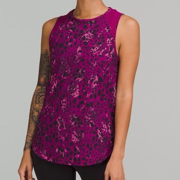 🍋NWT lululemon Sculpt Tank- Cheetah Camo Magenta Purple Multi/ Size 4 - Picture 1 of 13